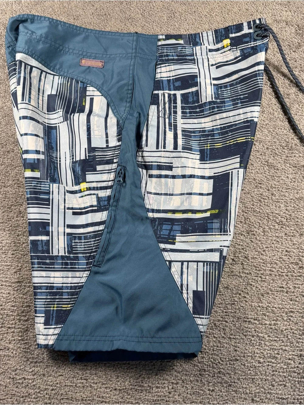 Columbia Mens Board Shorts 36 Surf Cargo Zip Pocket Blue 11 Inseam AM4661